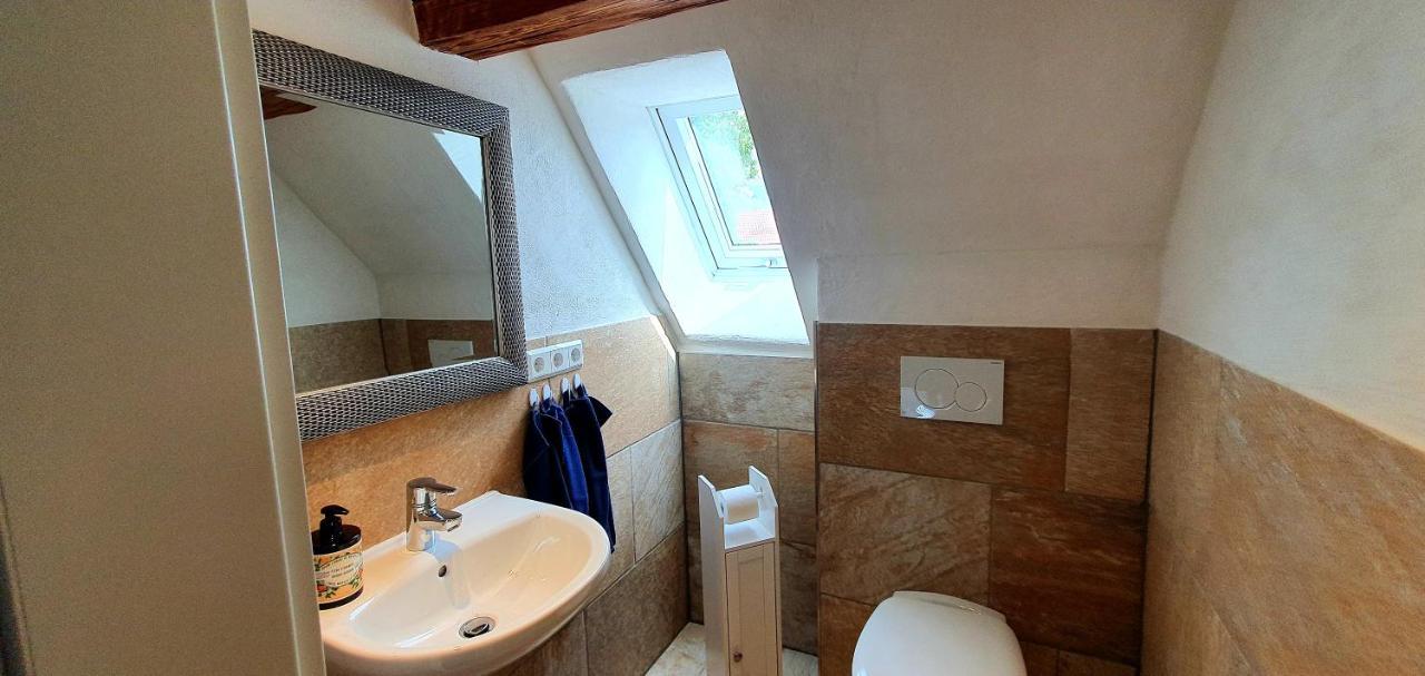 Gaestehaus Craintaler Muehle B&B Креглинген Екстериор снимка