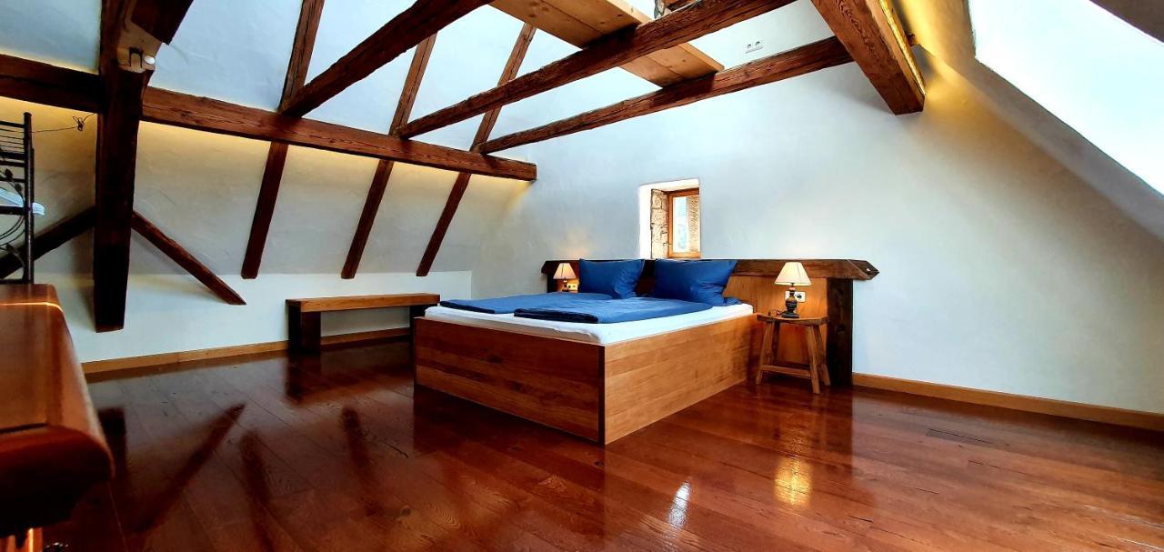 Gaestehaus Craintaler Muehle B&B Креглинген Екстериор снимка