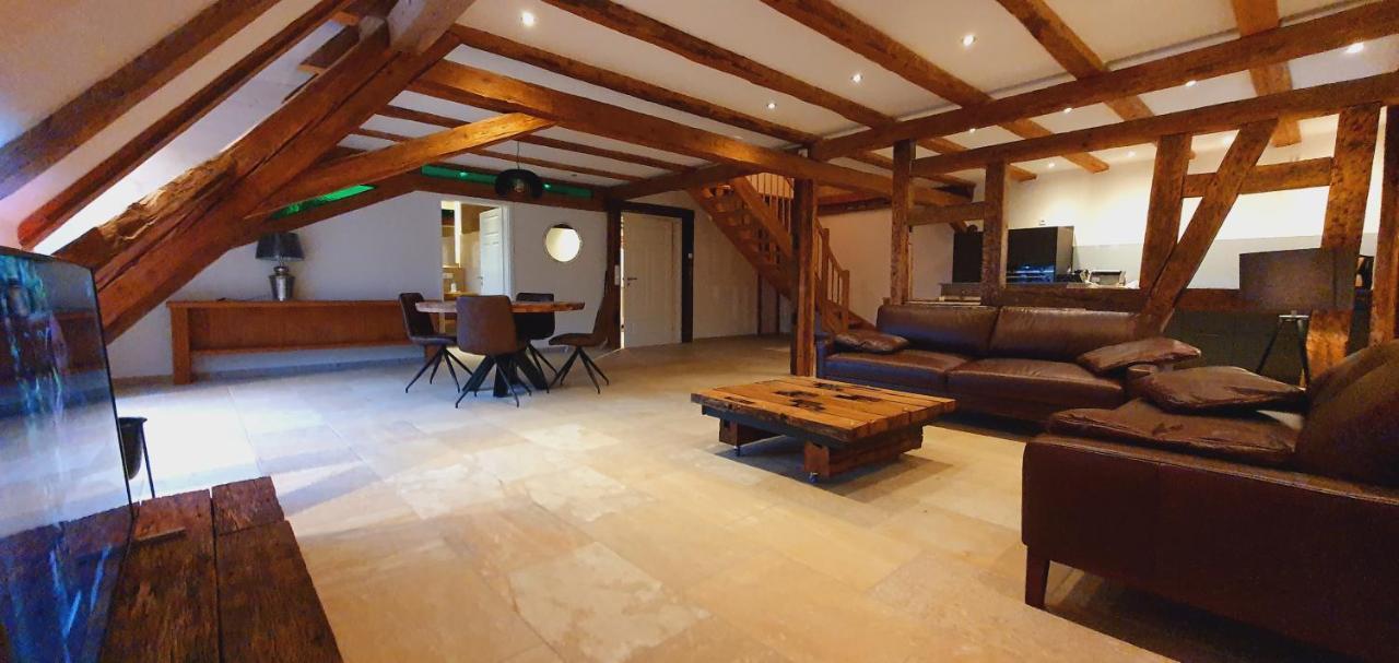 Gaestehaus Craintaler Muehle B&B Креглинген Екстериор снимка