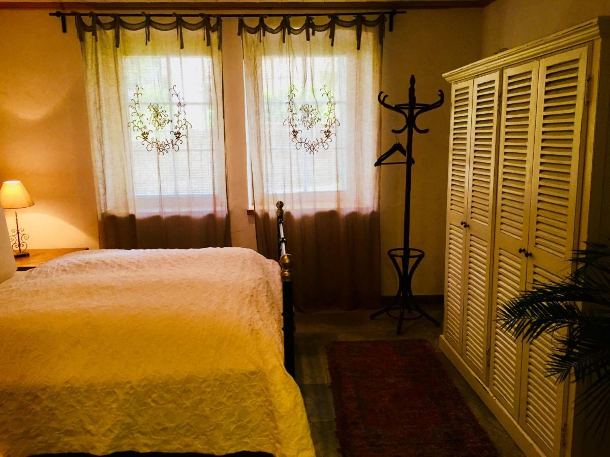 Gaestehaus Craintaler Muehle B&B Креглинген Екстериор снимка
